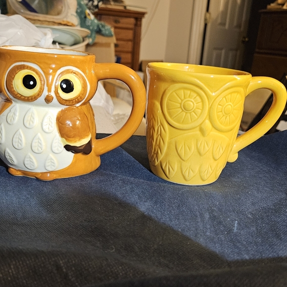 Two Owl Coffee Tea Mugs. - Picture 1 of 14